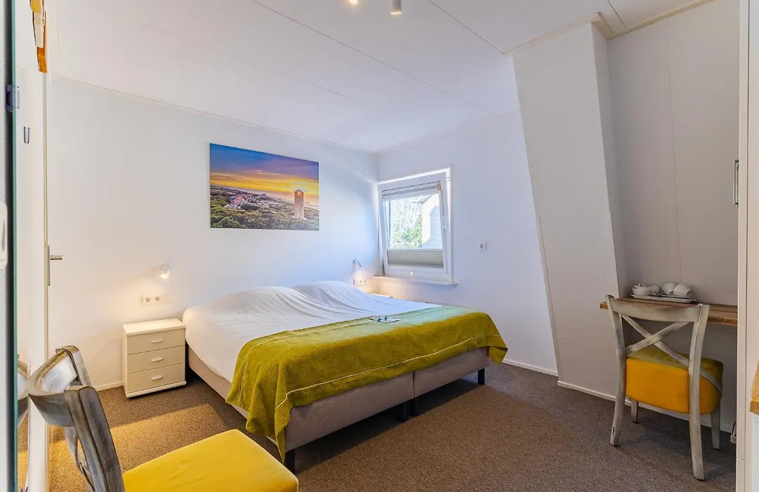Hotel Kijkduin-1