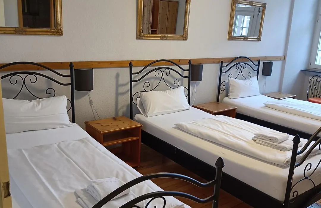 Hotel Gasthaus Schuetzen-1