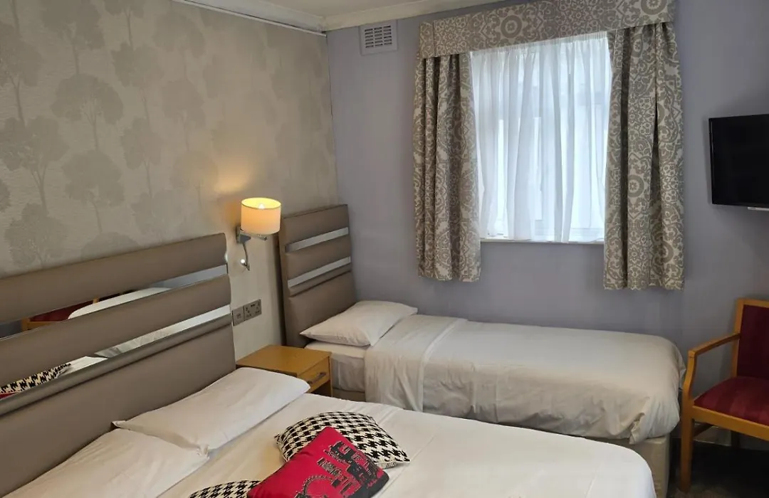 Admiral Hotel At Park Avenue-1