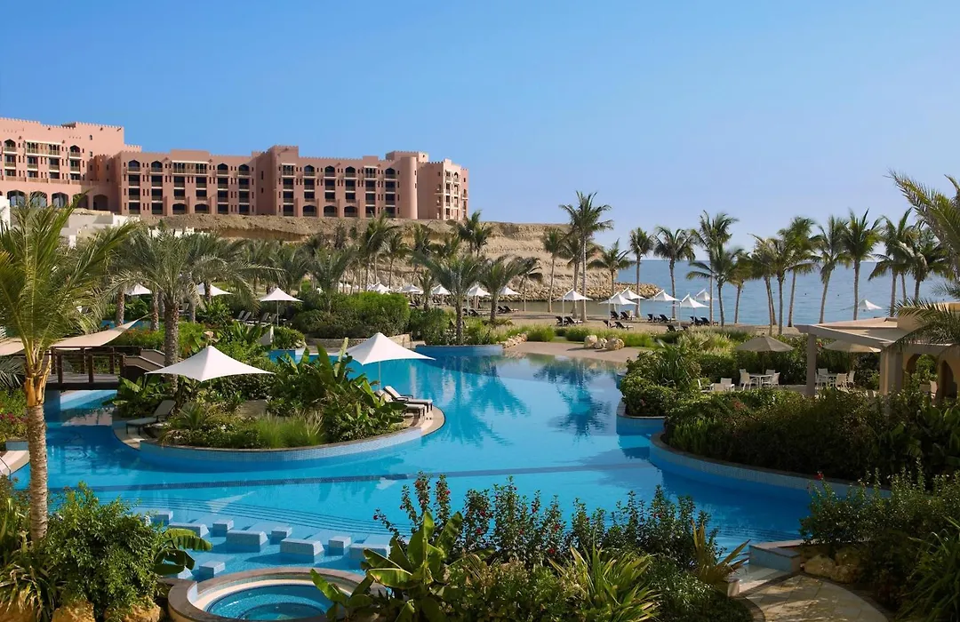 Hilton Muscat Al Bandar-1