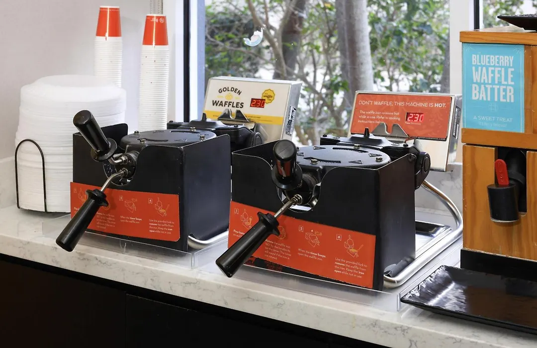Hampton Inn Miami-Coconut Grove/Coral Gables-1