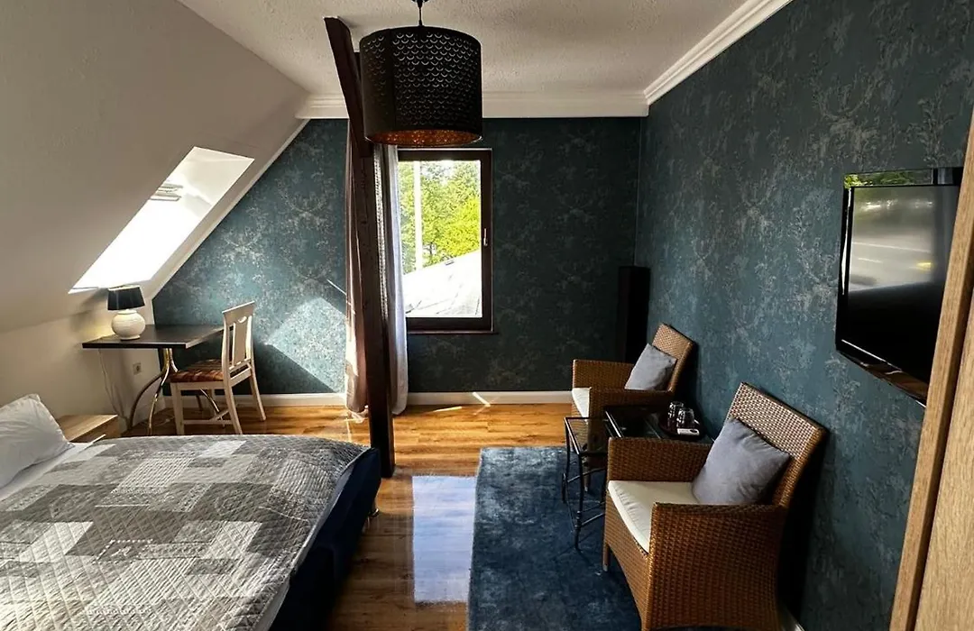 Hotel Wurster Kroog-1