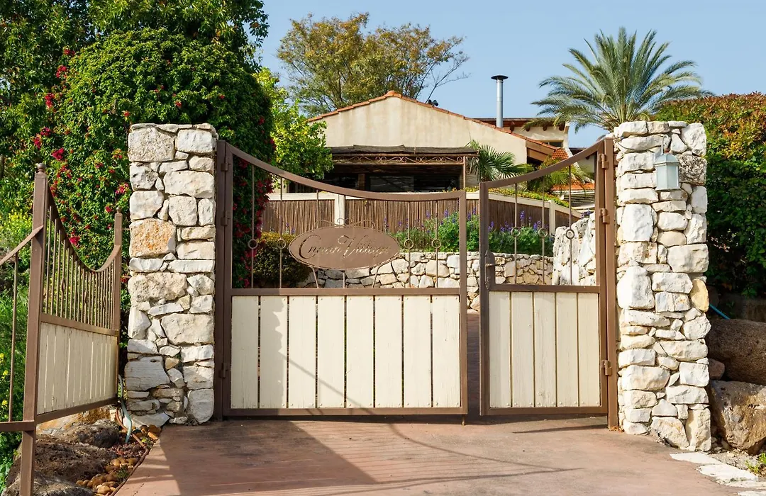 Cnaan Village Boutique Hotel & Spa-1
