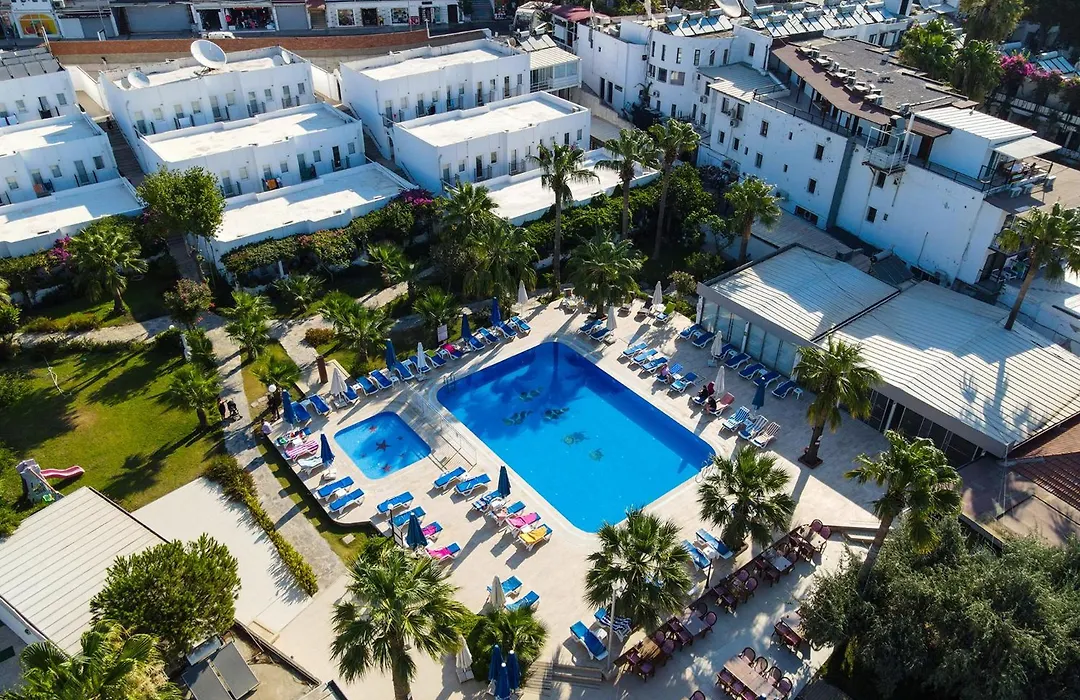 Nagi Beach Hotel-1
