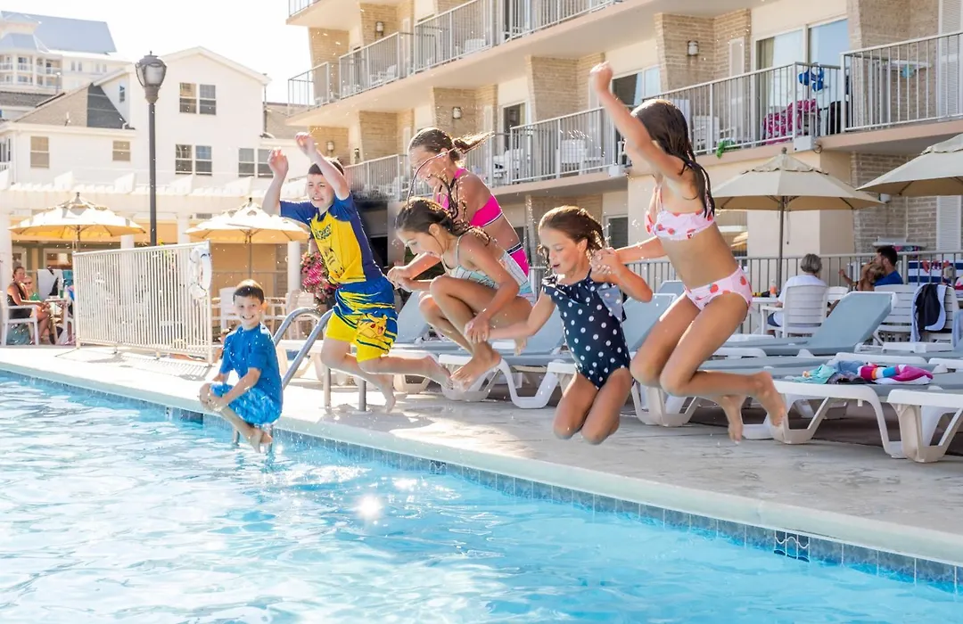 Reges Oceanfront Resort-1