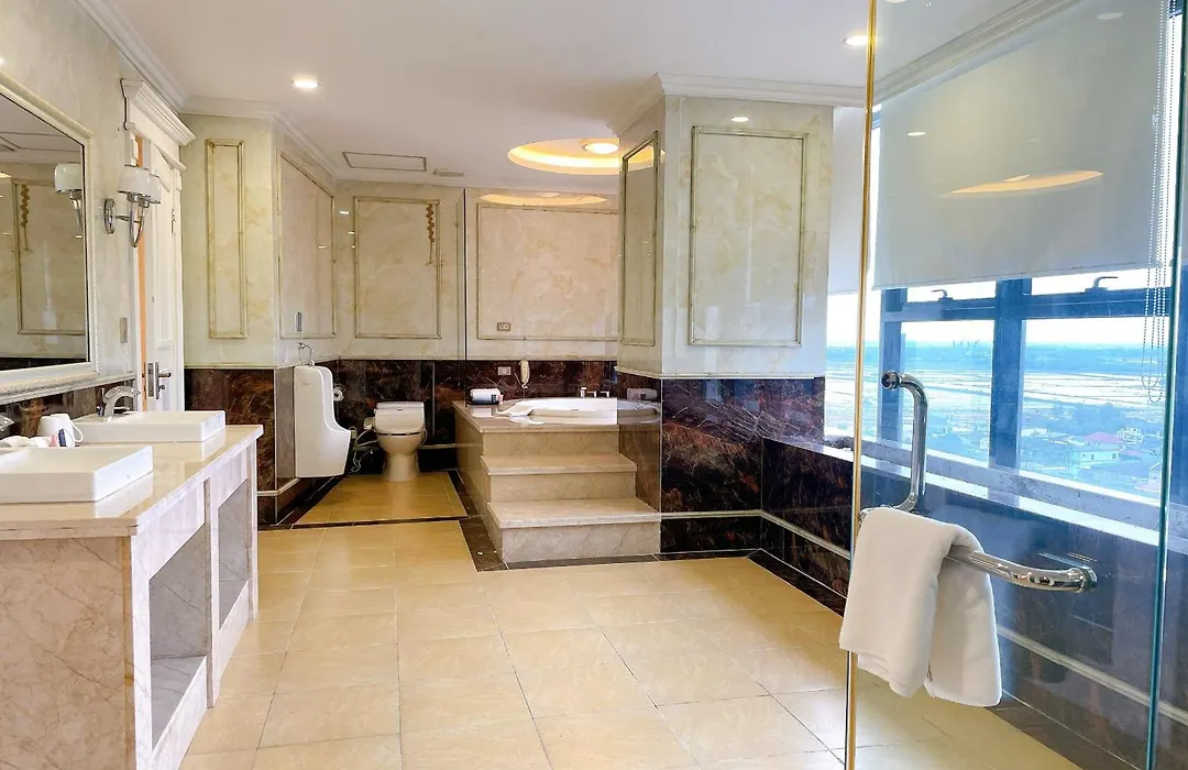 Muong Thanh Grand Quang Tri Hotel-1