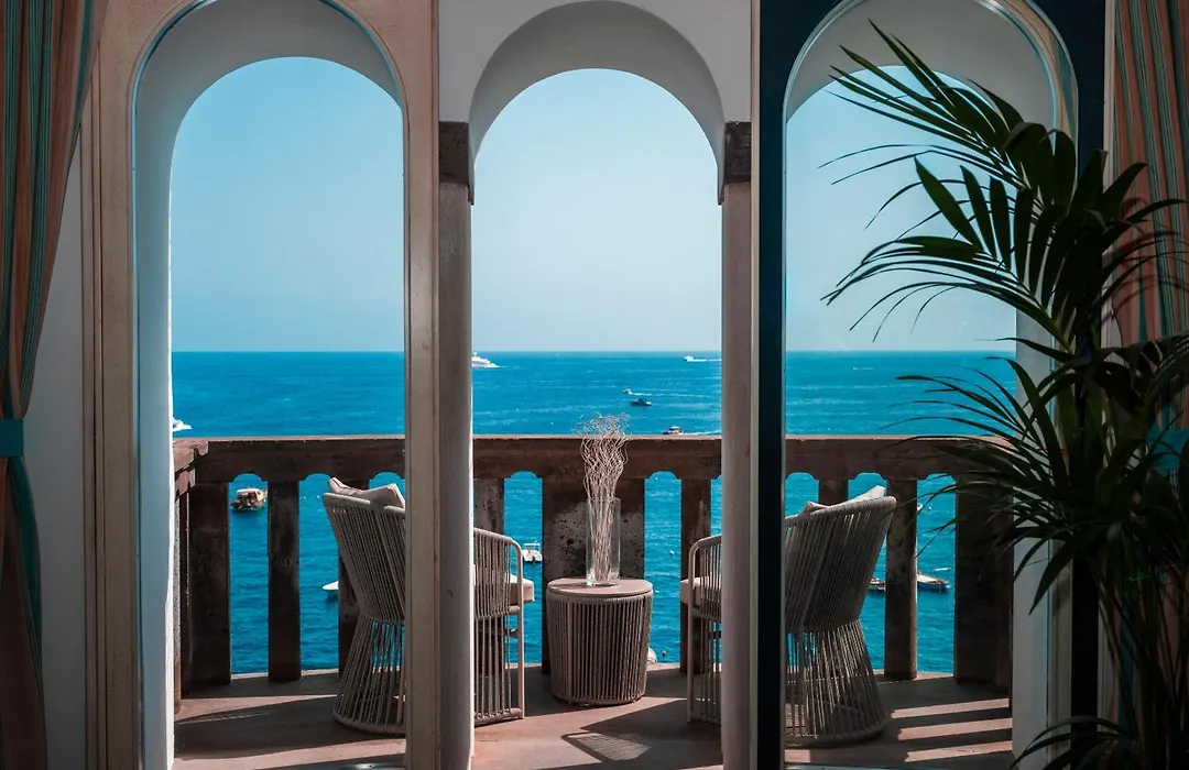 Villa Torre Trasita Luxury Suites-1