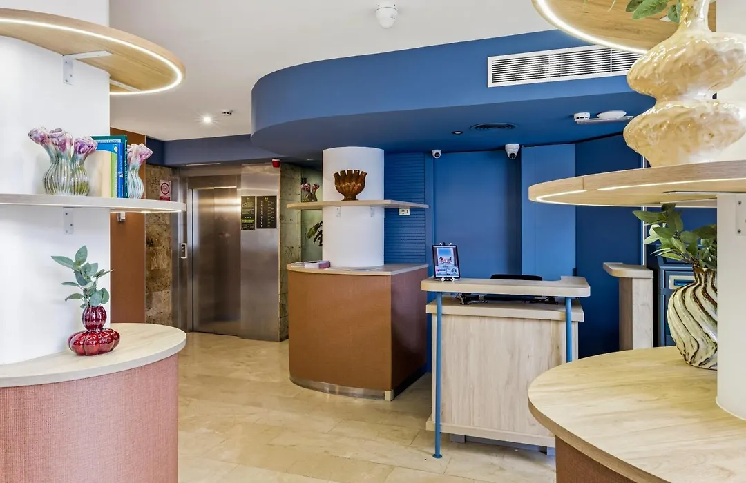 B&B Hotel Tarragona Centro Urbis-1