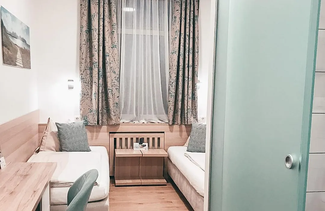 Hotel Bayrischer Hof-1