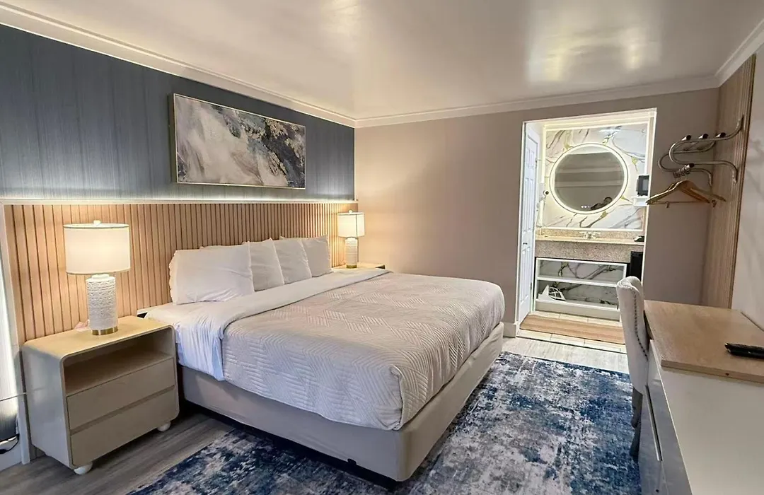 The Aventis Inn-1