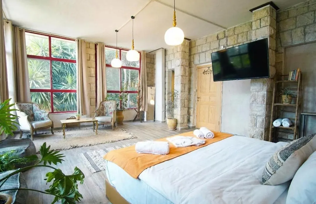 Beit Oren Hotel-1