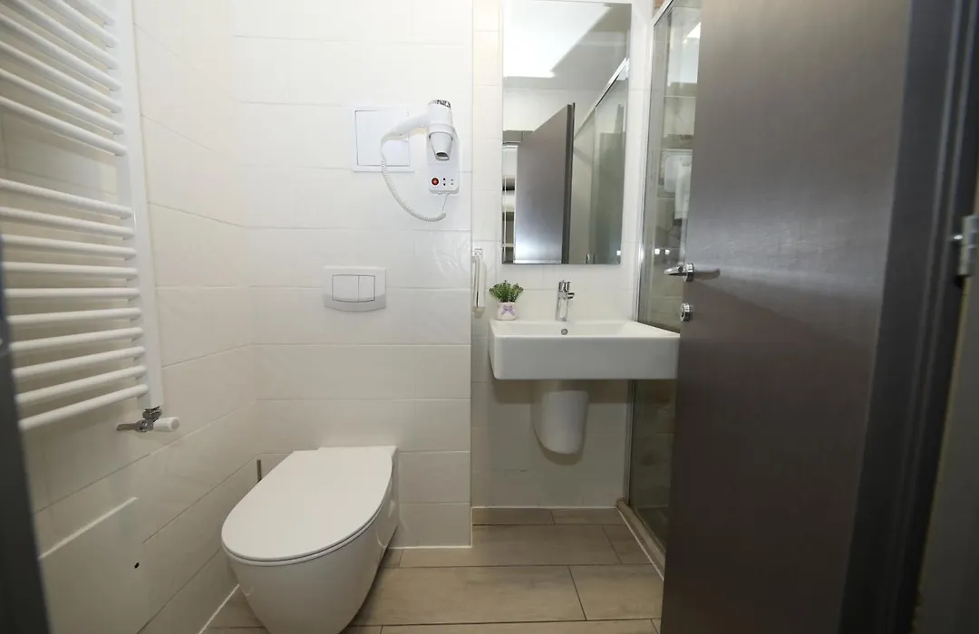 Hotel Delfin-1