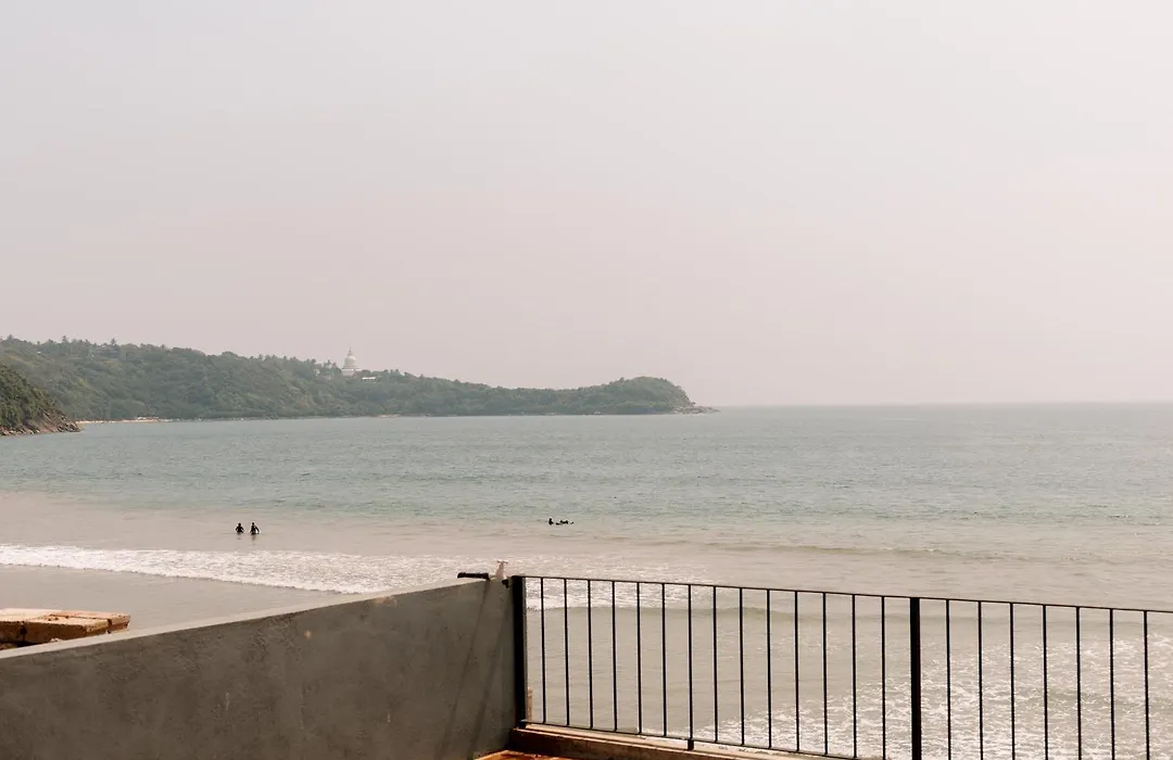 Meli Beach-1