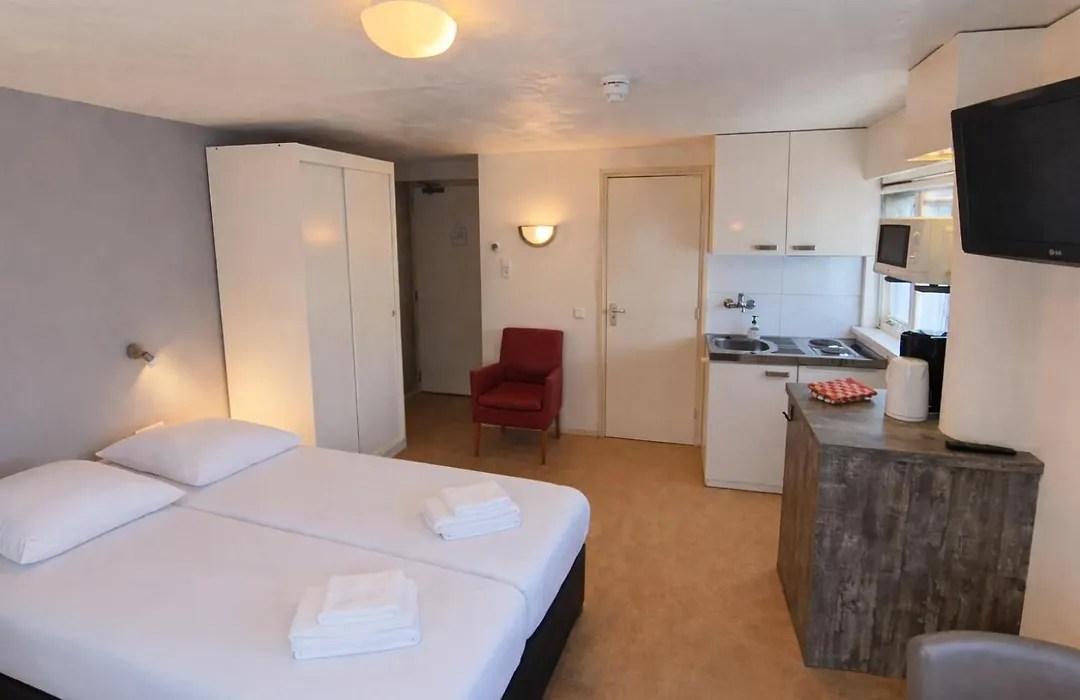 Hotel Rasch-1