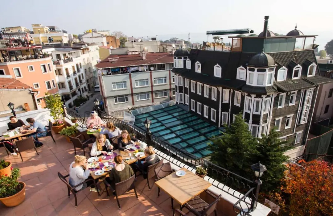 Agora Guesthouse-1