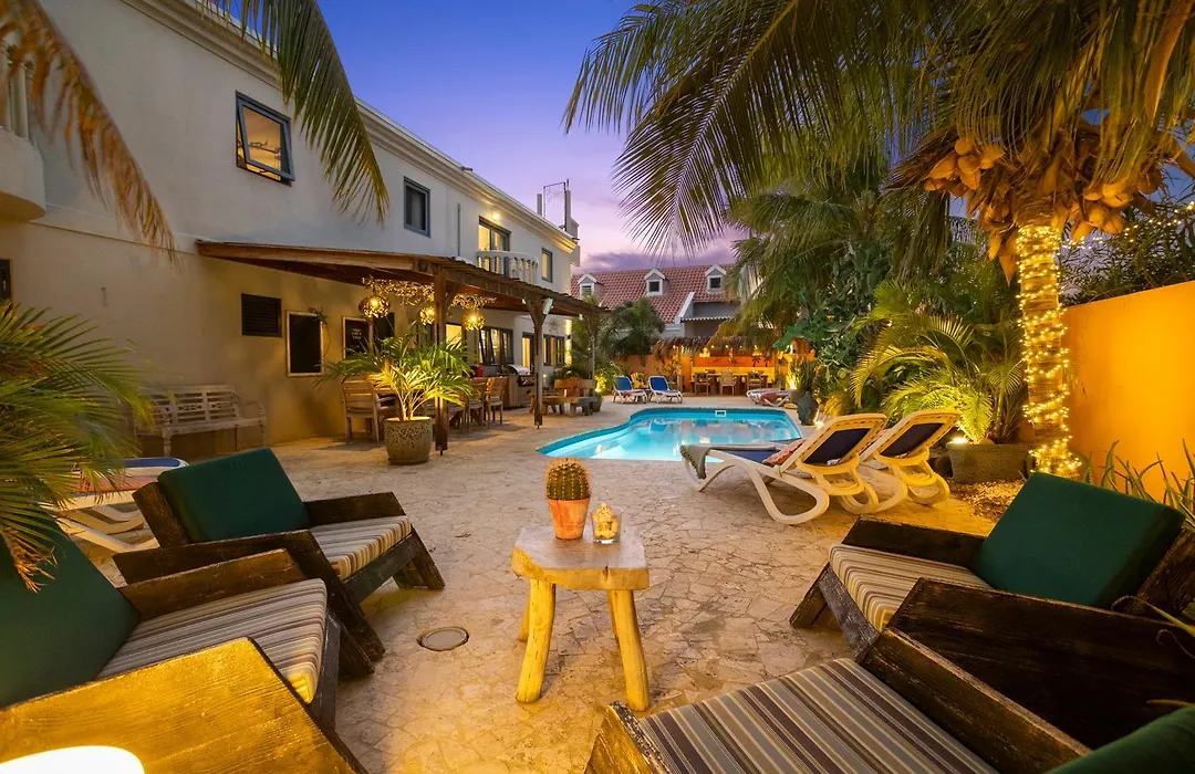 Oasis Guesthouse, Boutique Style Hotel-1