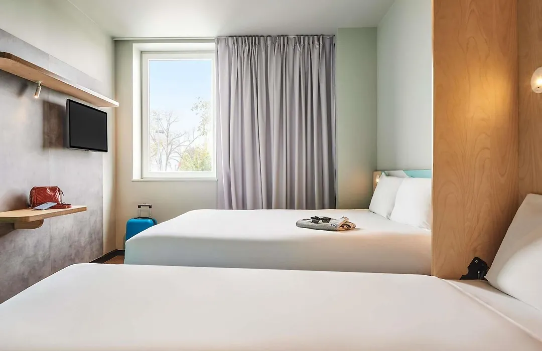 ibis budget La Rochelle Centre les Minimes-1
