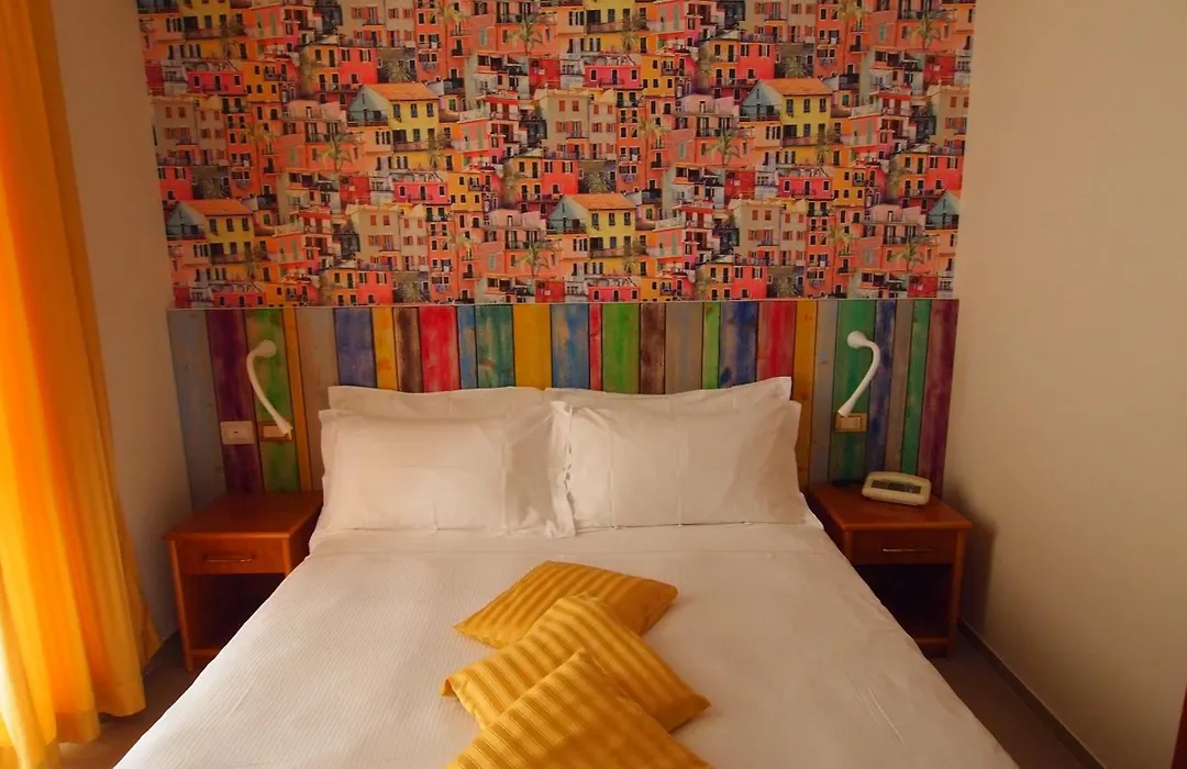 Piccolo Hotel-1