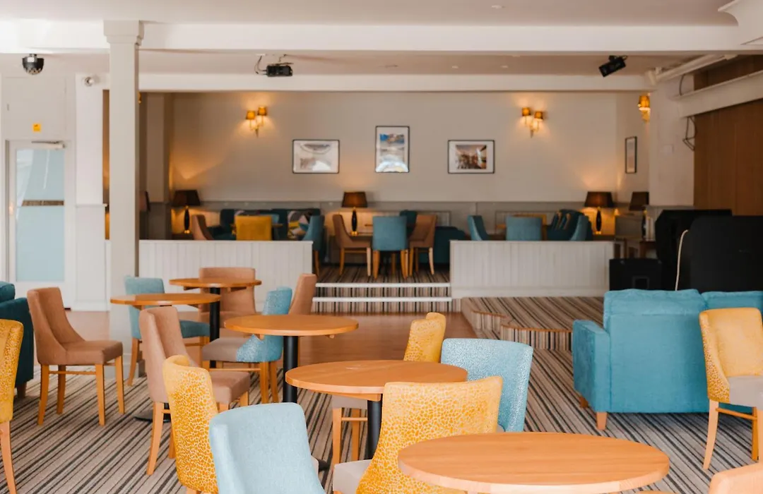 The Kilbirnie Hotel-1