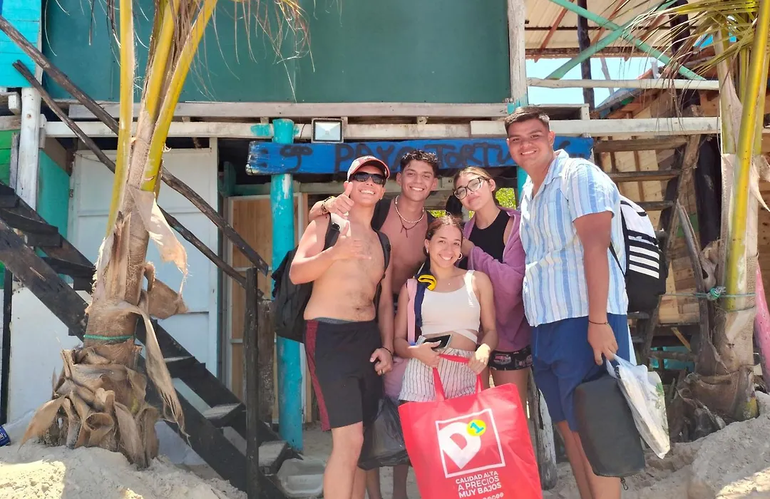 Playa Tortuga Carey-1