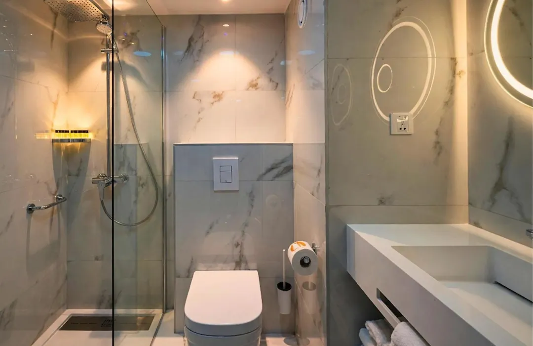 Cavo Maris Beach Hotel & Suites-1