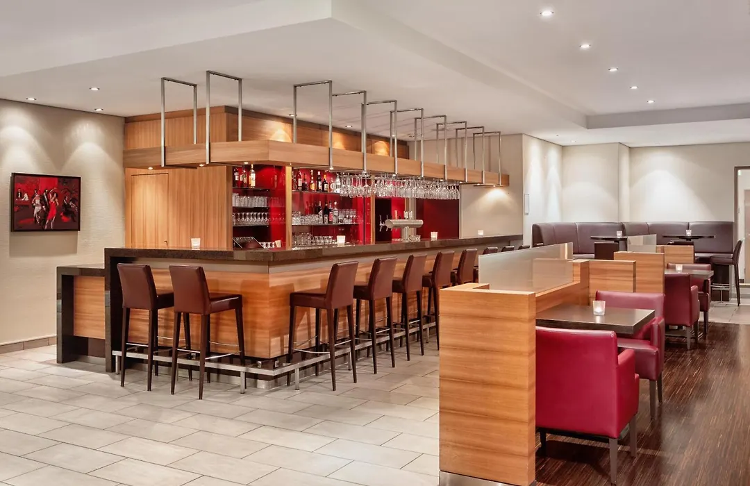 H+ Hotel Bochum-1