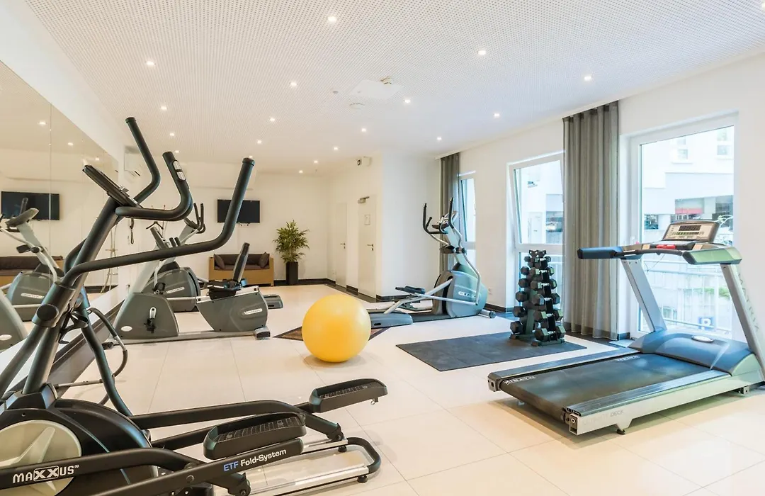 Wellness- Und Gartenhotel Heusser-1