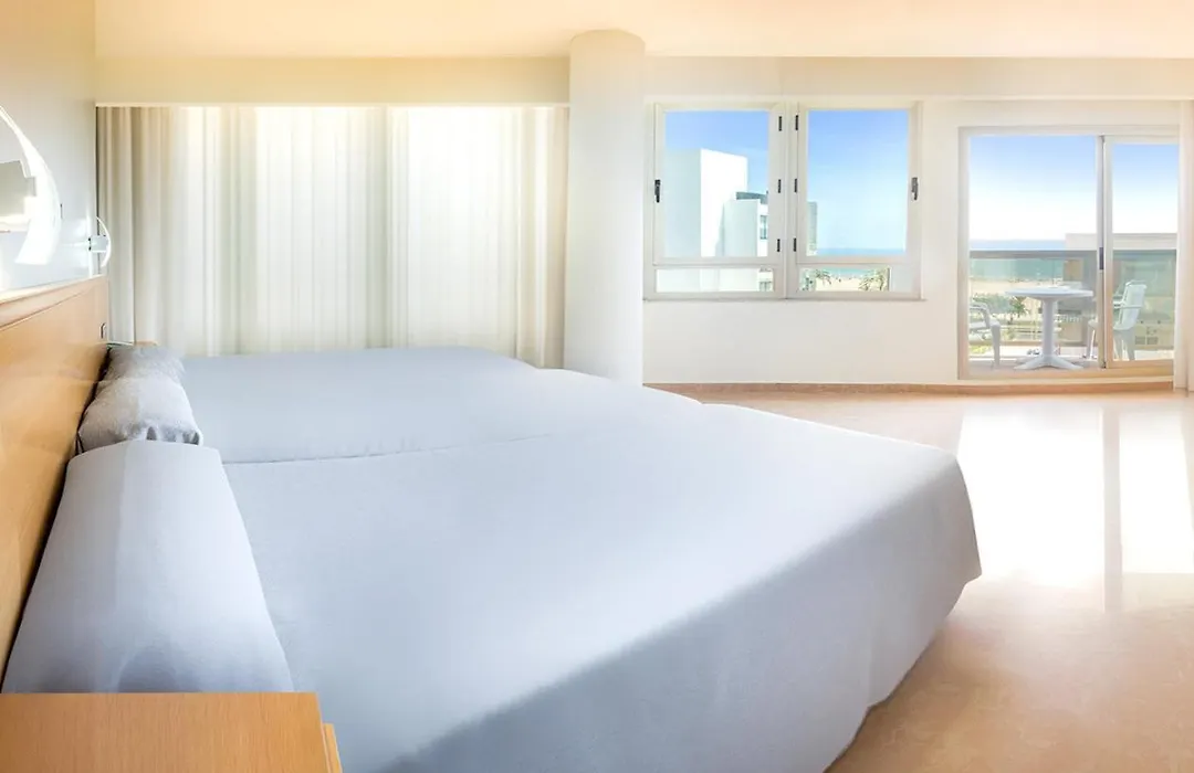 Hotel Rh Gijon & Spa-1