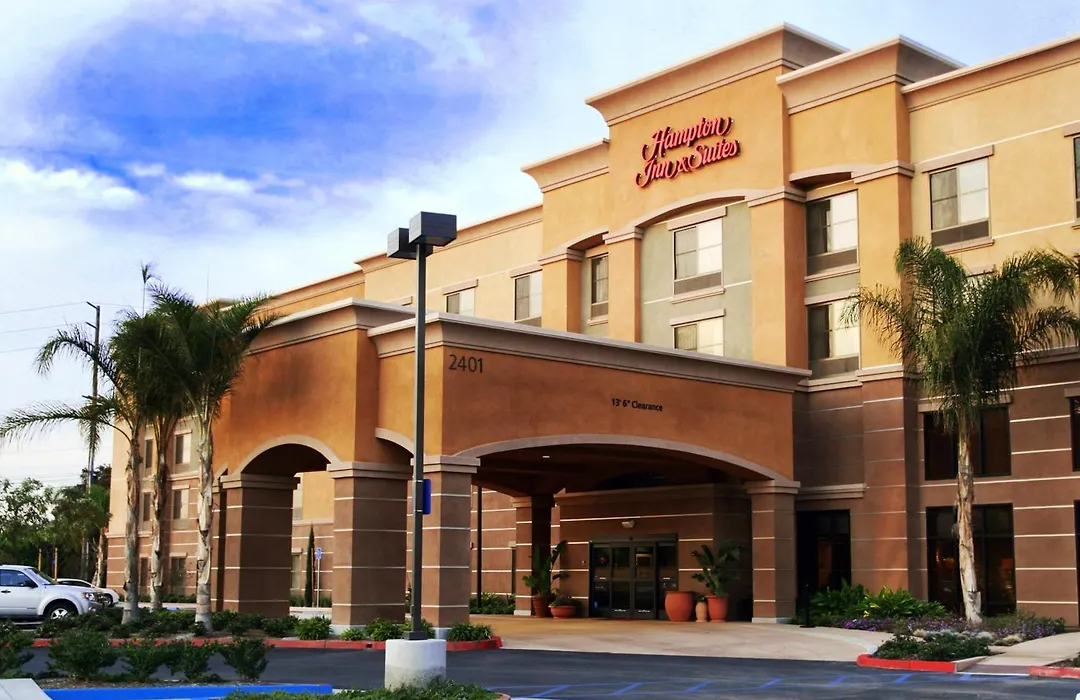Hampton Inn & Suites Seal Beach-1