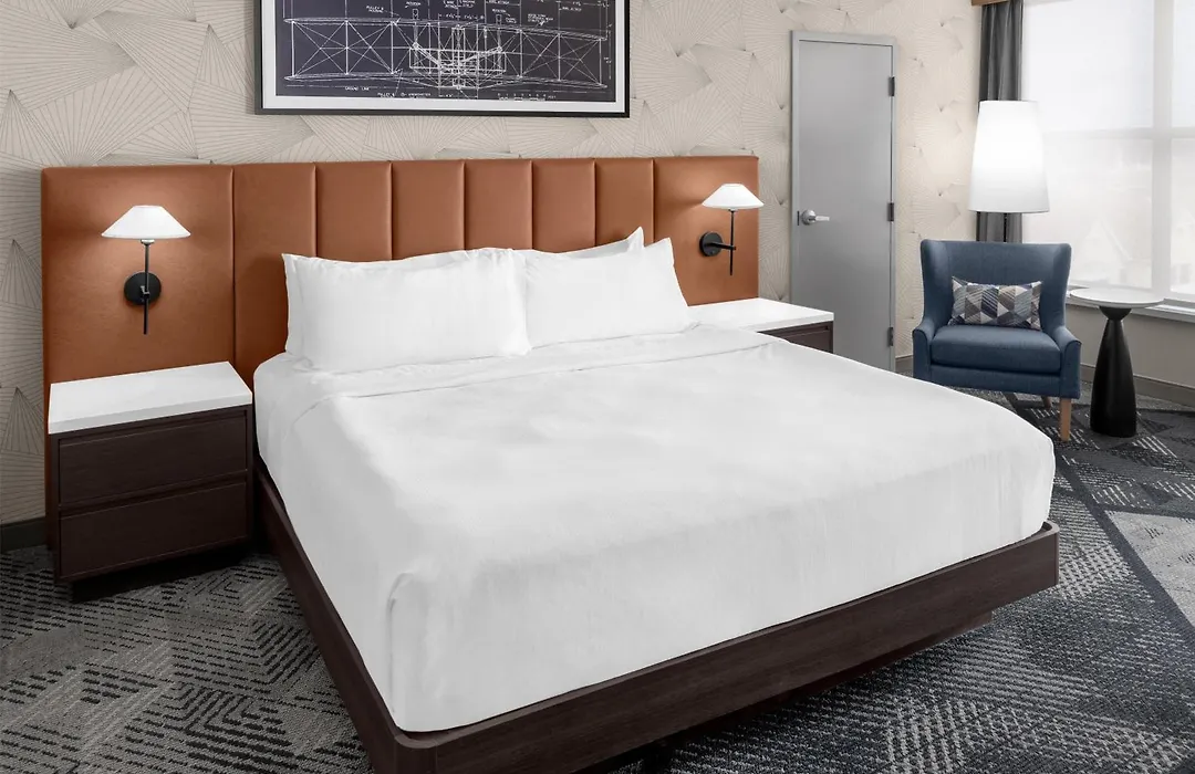 Doubletree By Hilton Dayton Fairborn-1