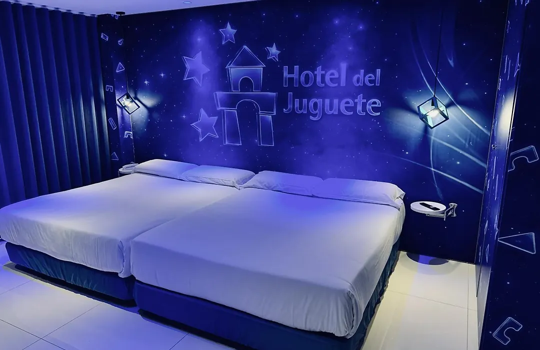 Hotel Del Juguete-1