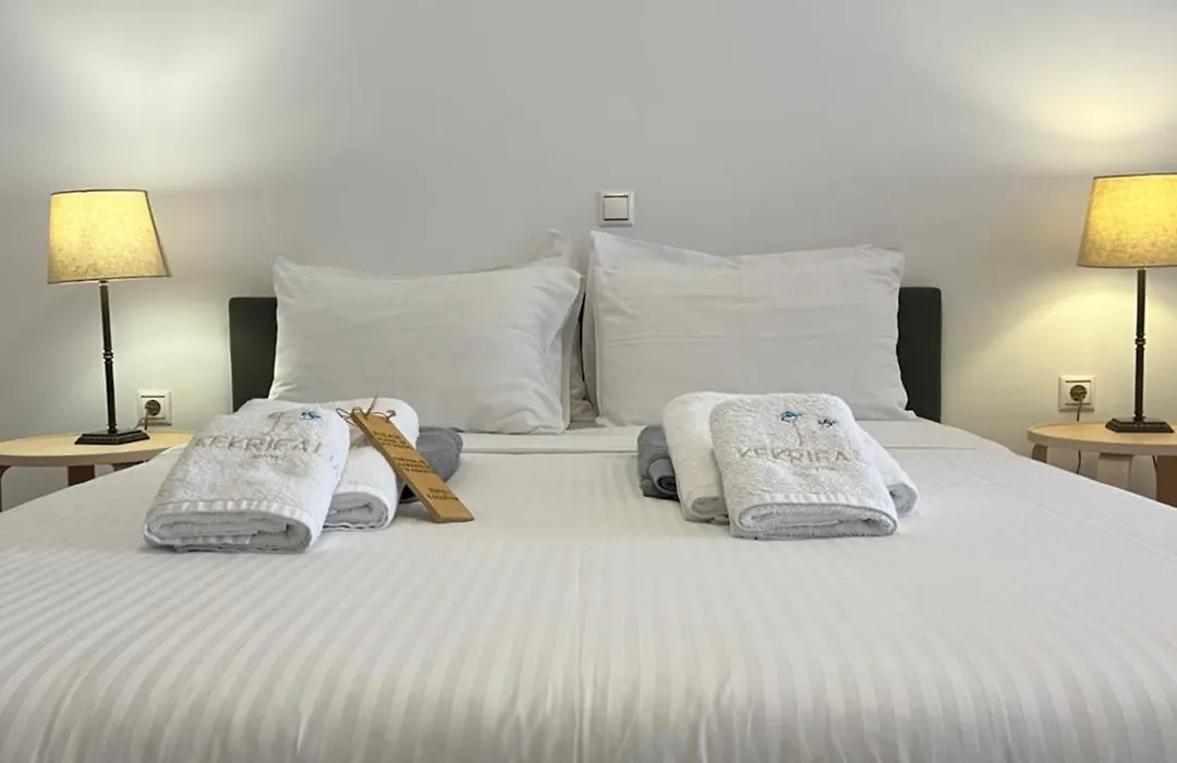 Kekrifalia Hotel-1