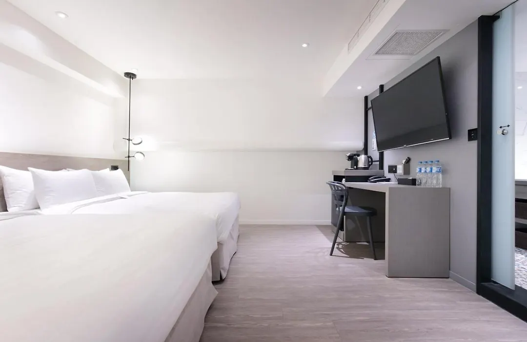 Keebe Hotel-1