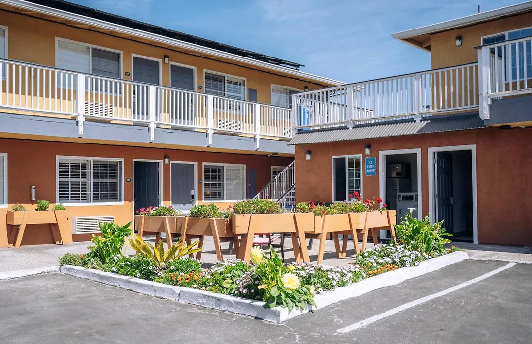 Sand Castle Inn-1