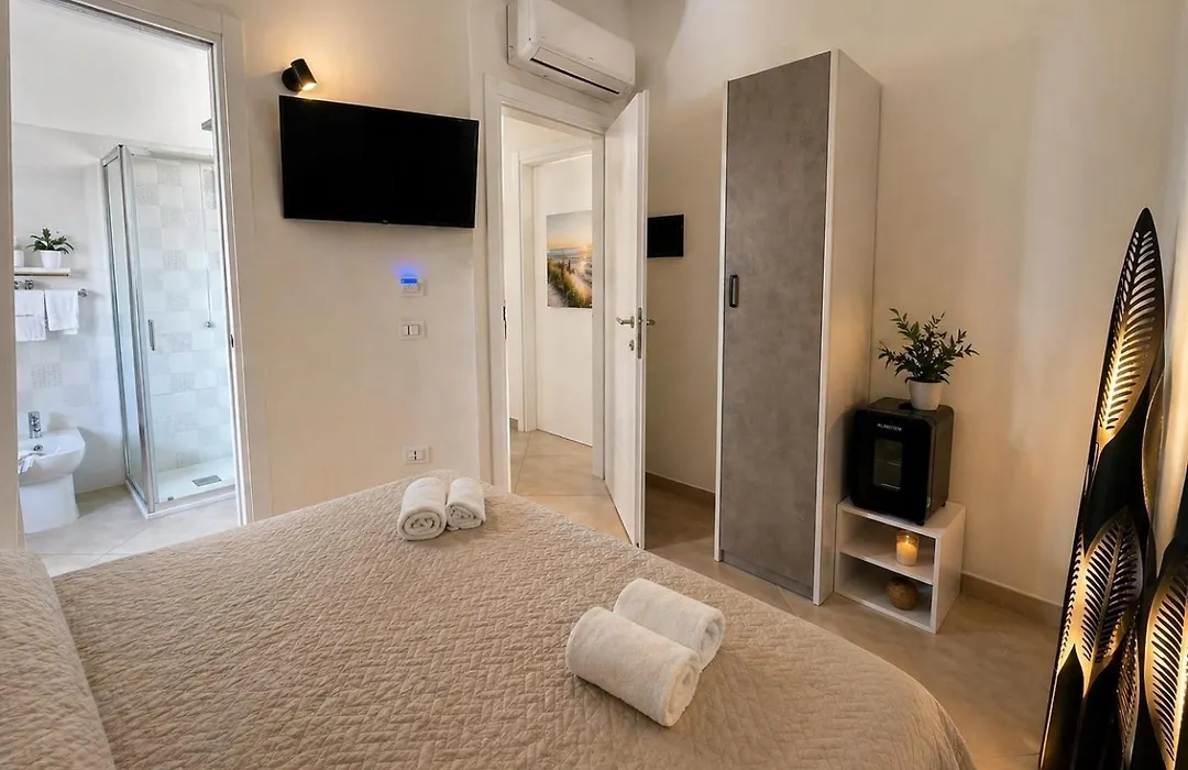 Imperial Rooms Tropea-1