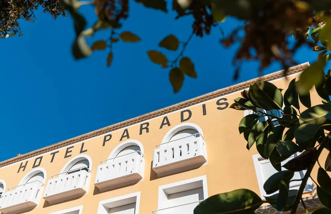 Hôtel Paradis-1