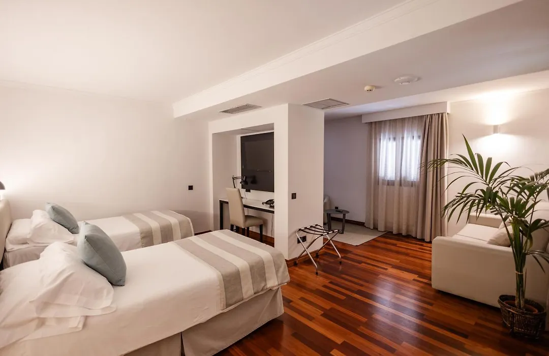 Hotel Escuela Santa Brígida-1