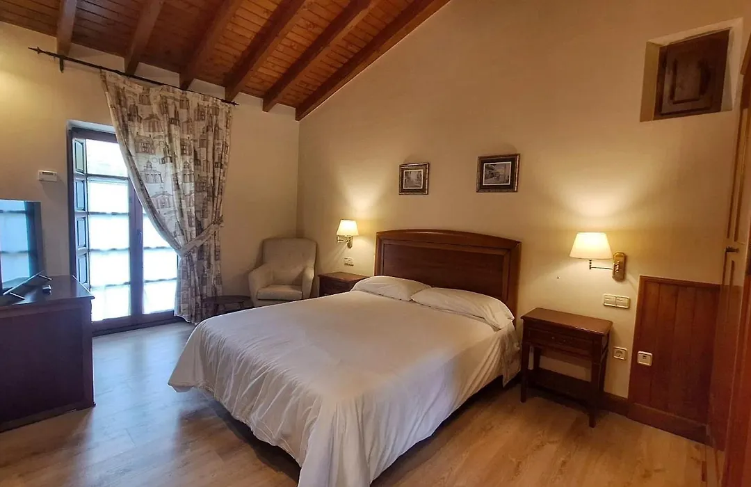 Palación de Toñanes-1