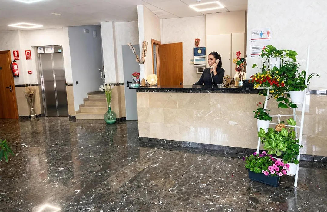 Hotel Avenida El Morell-1