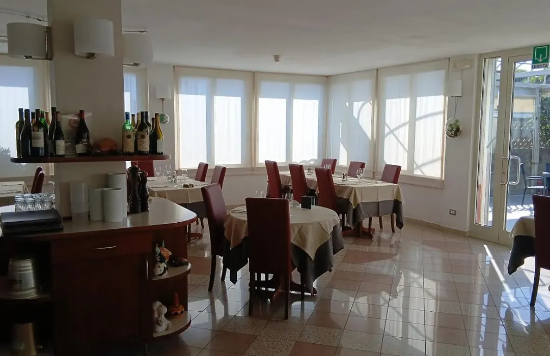 Hotel Lido-1