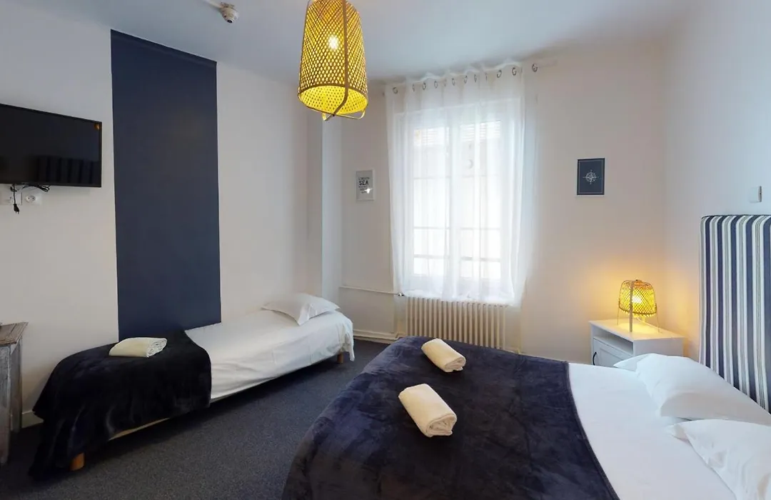 Hotel L'Estran-1