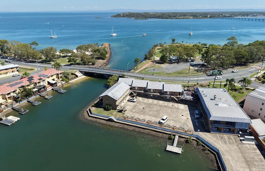 Bribie Waterways Motel-1