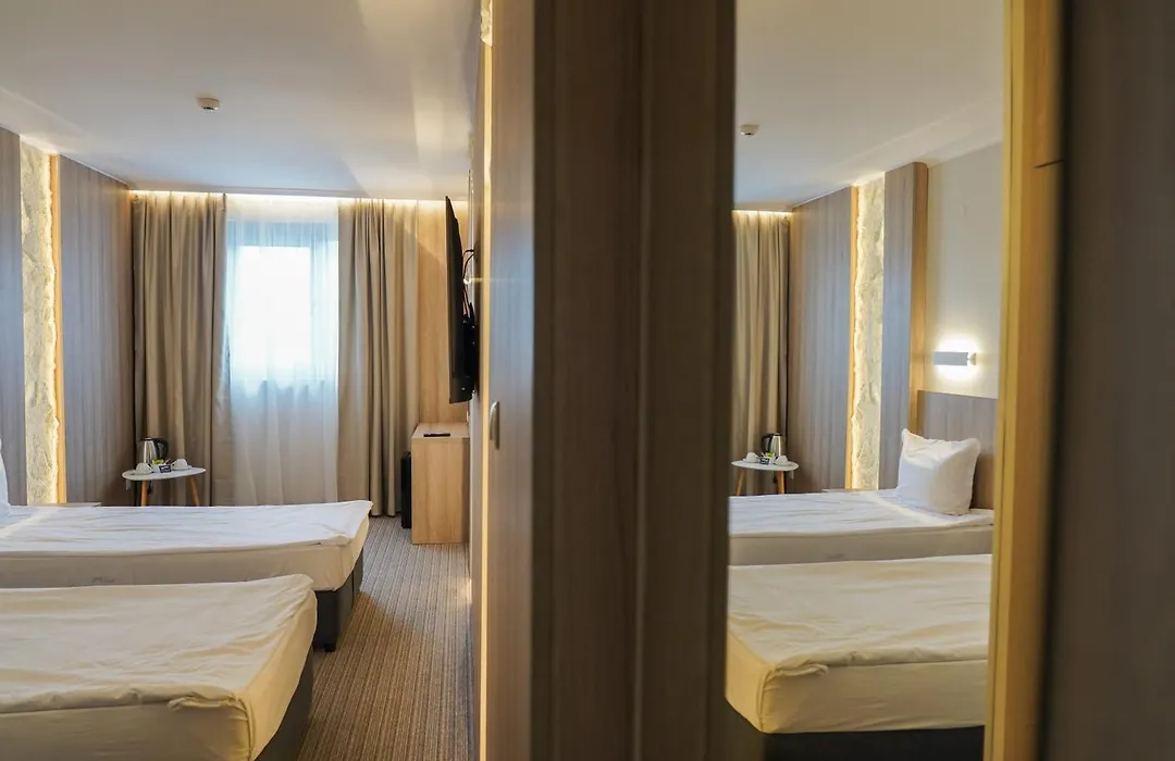 Aqua Hotel-1