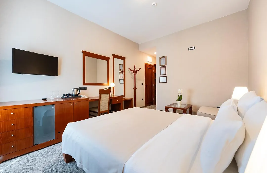 Hotel Montenegrino-1