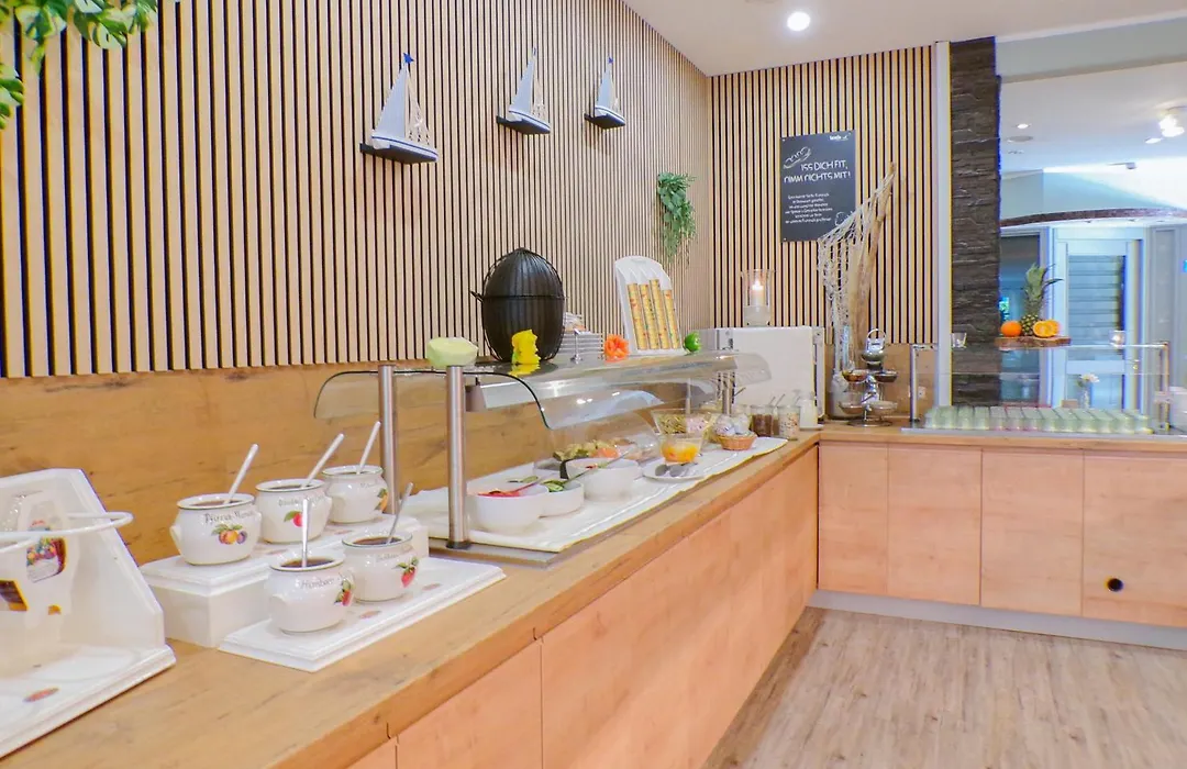 Inselhotel Poel-1