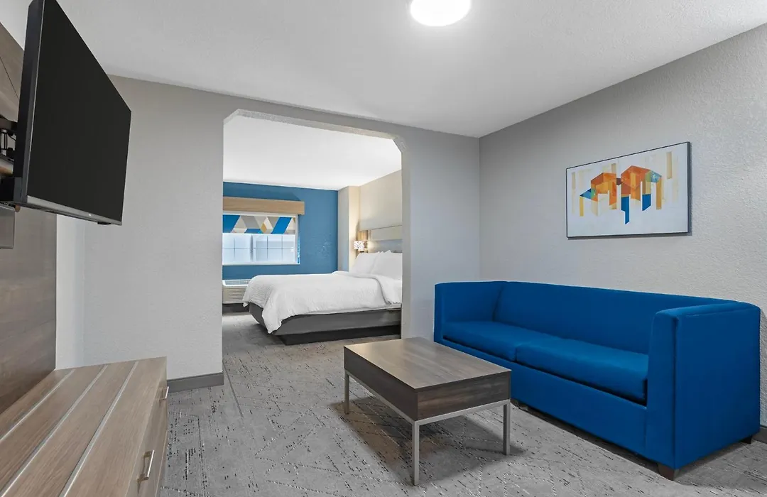 Holiday Inn Express Hotel & Suites Charlotte By Ihg-1