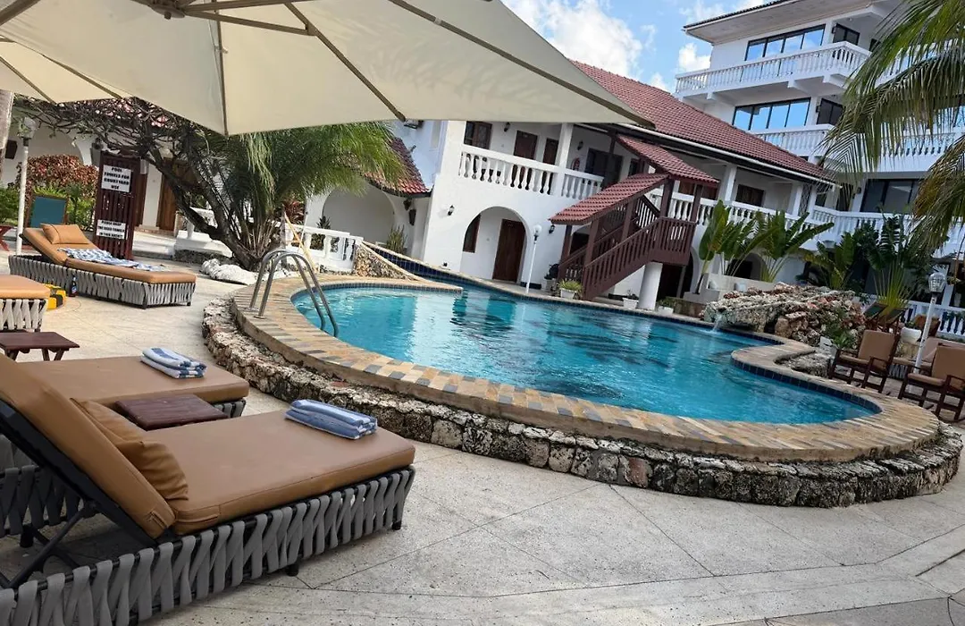 Best Western Jangwani Sea Breeze Resort-1