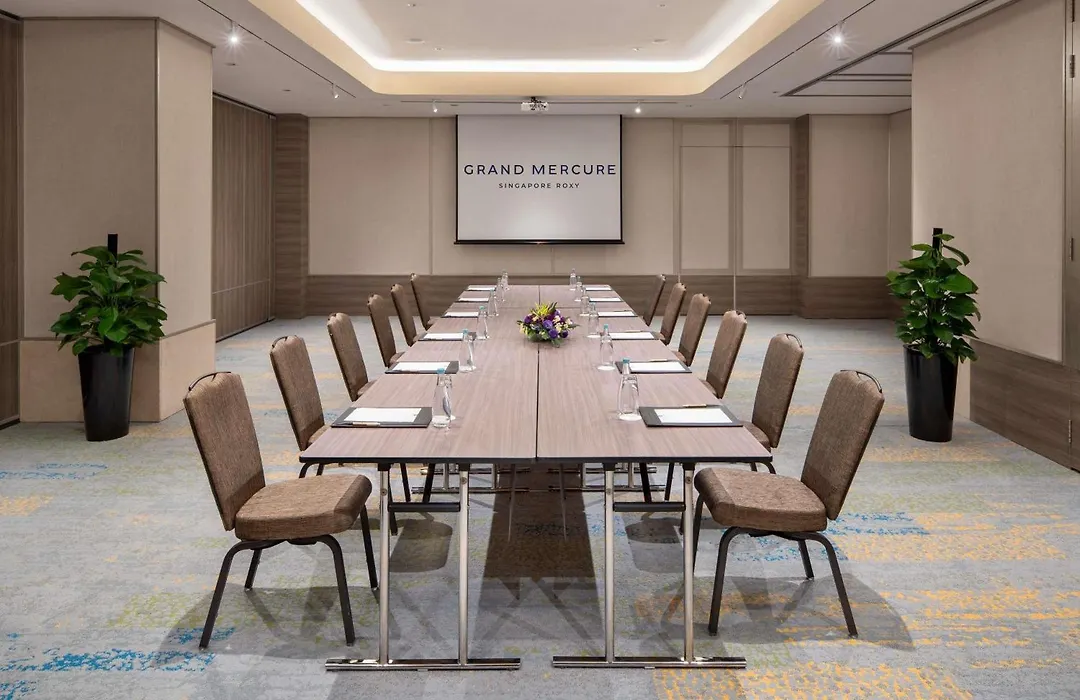 Grand Mercure Singapore Roxy-1