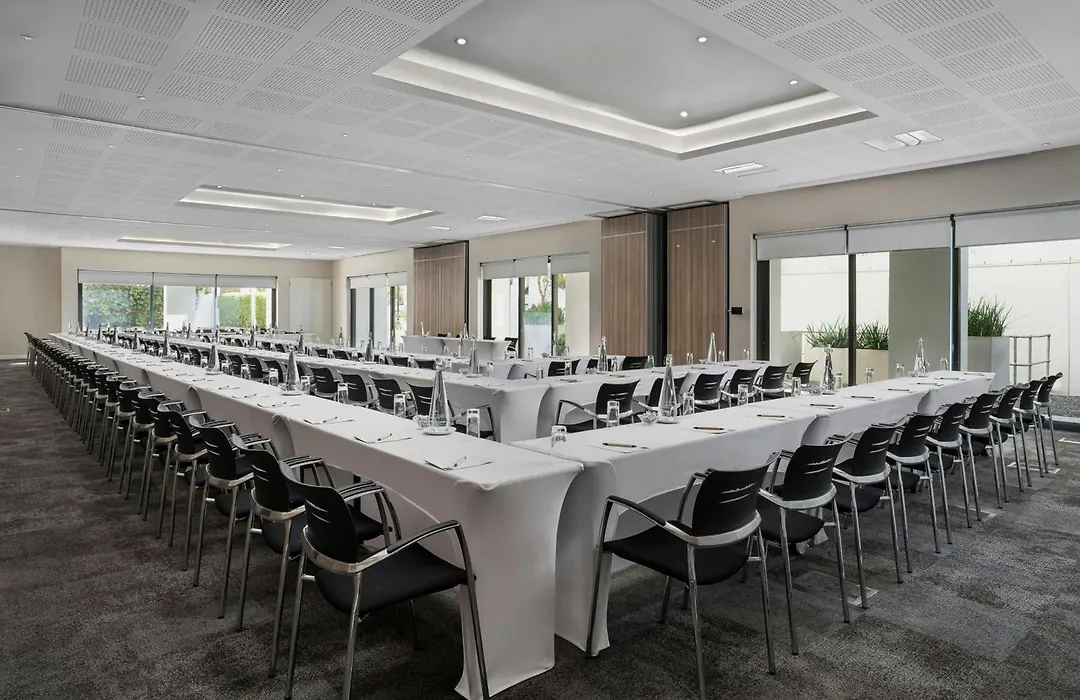 Protea Hotel By Marriott Cape Town Waterfront Breakwater Lodge-1