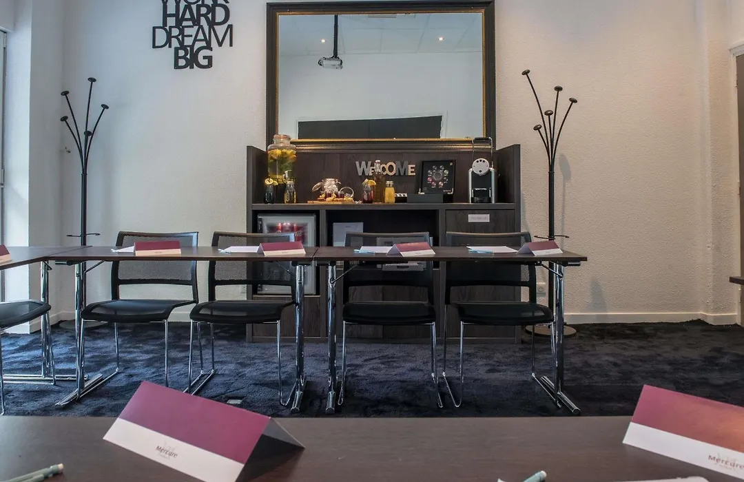 Mercure Paris Porte De Pantin-1